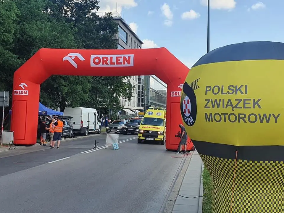 pompowane balony reklamowe