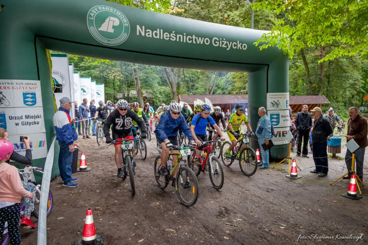 dmuchane bramy startowe